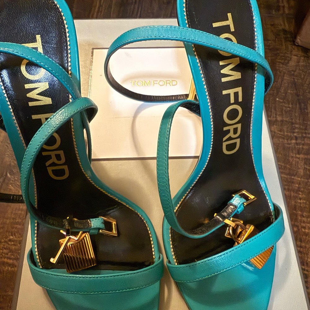 Tom Ford Padlock Heels - Picture 2 of 5